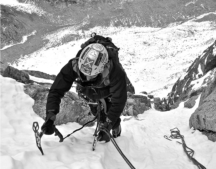 ALPINISMO SU NEVE GHIACCIO E MISTO