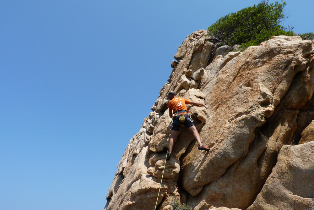 CORSI ARRAMPICATA SU ROCCIA